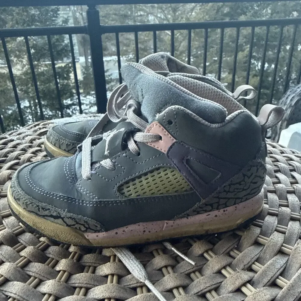 Nike Jordan Spizike GS Kids Shoes Purple Rain Size 10C Child 9.5 UK 27 EU